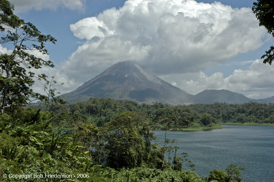 CR_Arenal_Volcano